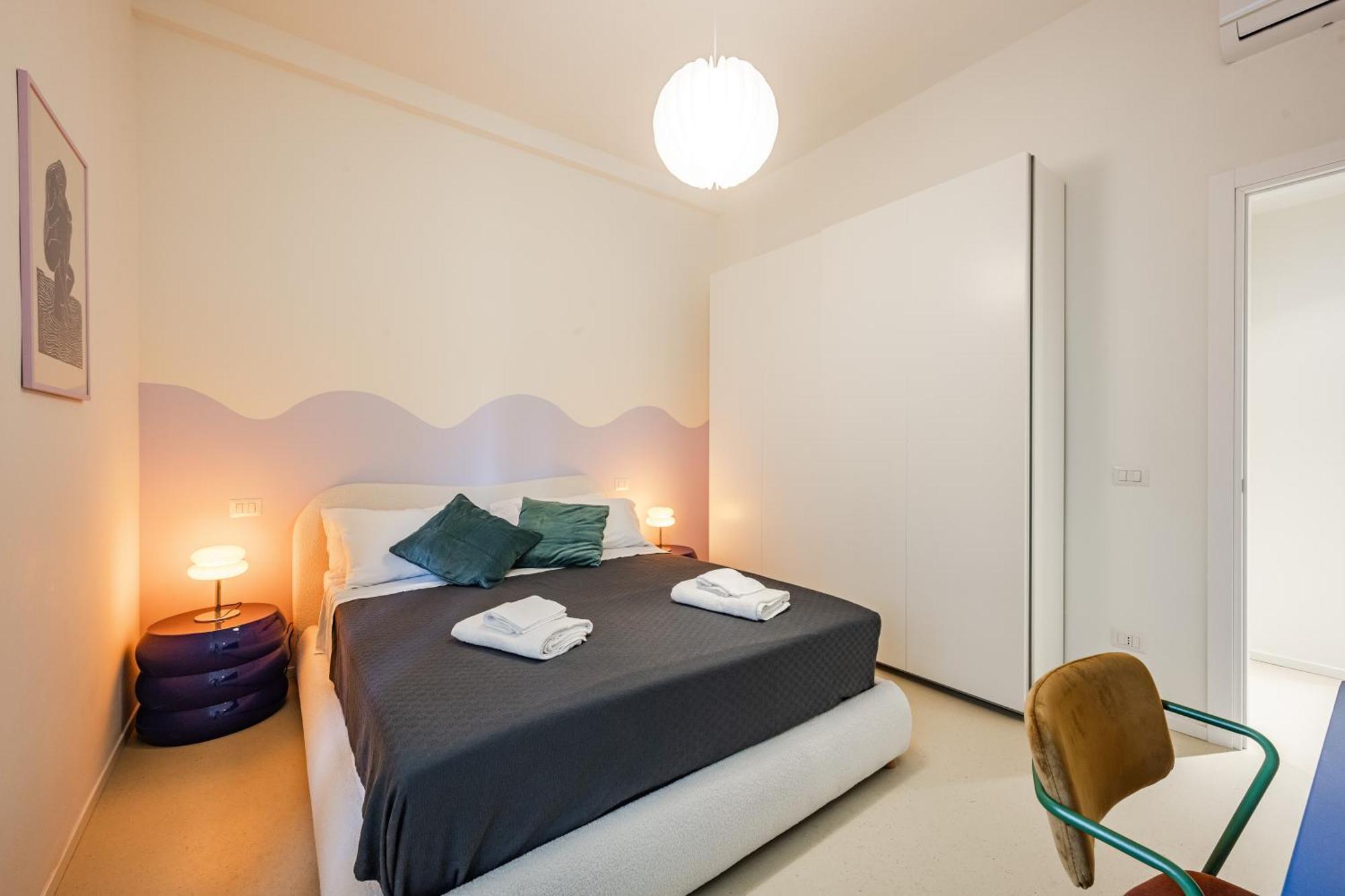 Isola Urban Oasis - Cozy & Stylish Apartment Milan Bagian luar foto